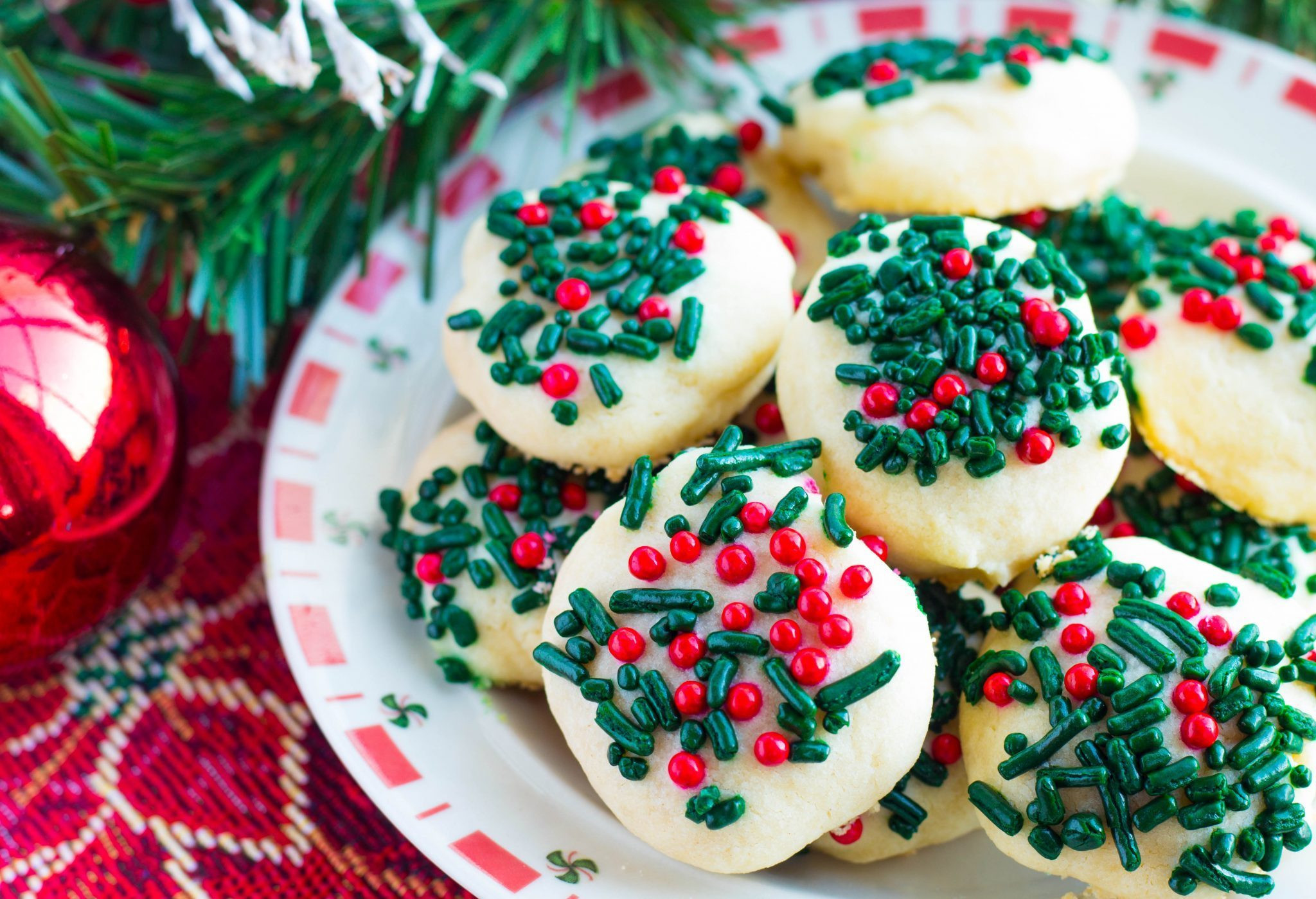 Christmas Butter Cookies With Sprinkles
 Easy Christmas Butter Cookies with Sprinkles No Plate