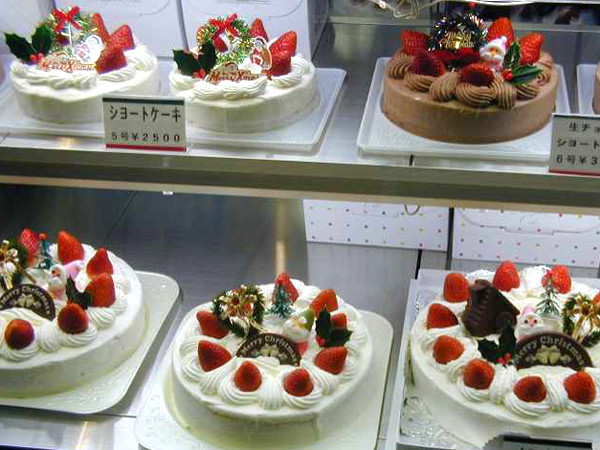 Christmas Cakes Japan
 Cute and Delicious Japanese Christmas Cakes