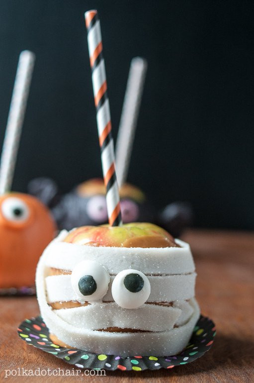 Christmas Candy Apple Ideas
 Candy Apple Monsters Caramel Apple Decorating Ideas