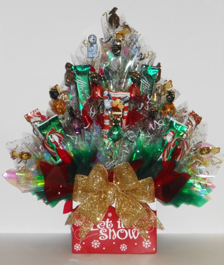 Christmas Candy Baskets
 1000 ideas about Candy Arrangements on Pinterest
