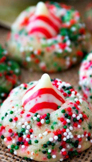 Christmas Candy Cane Cookies
 1000 ideas about Hershey Kiss Cookies on Pinterest