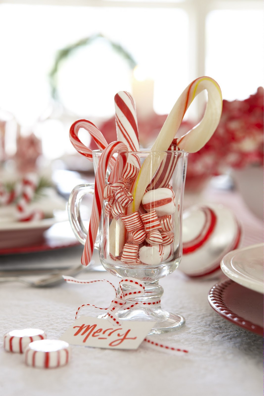 Christmas Candy Favors
 Karin Lidbeck Holiday Table DIY Candy Cane Style