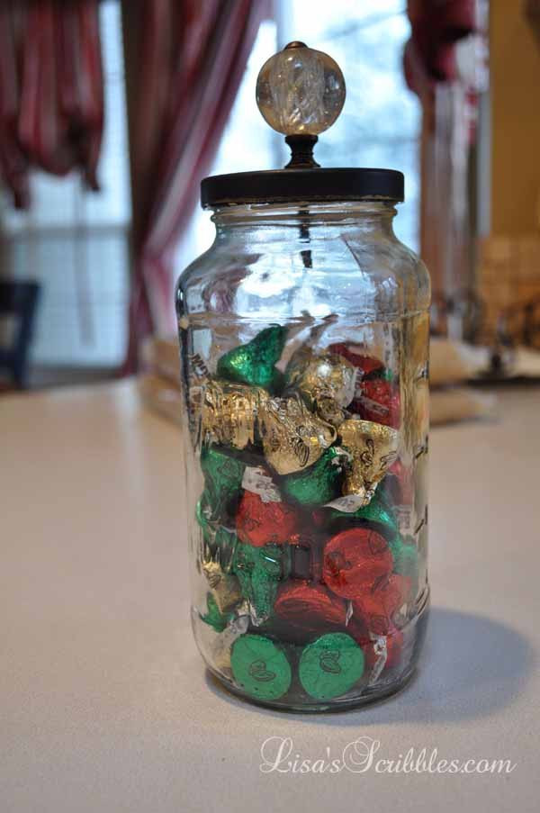 Christmas Candy Jar Ideas
 DIY Christmas Candy Jars