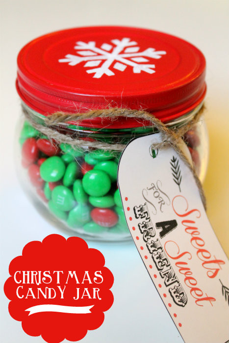 Christmas Candy Jars
 Easy Christmas Gift Ideas
