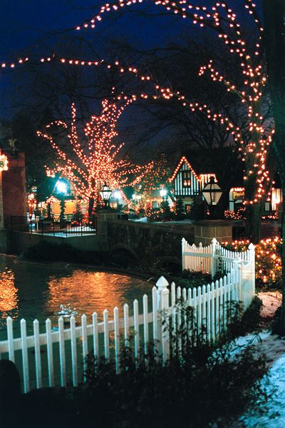 Christmas Candy Lane Hershey Park
 Plan a family vacation to Christmas in Hershey Pa