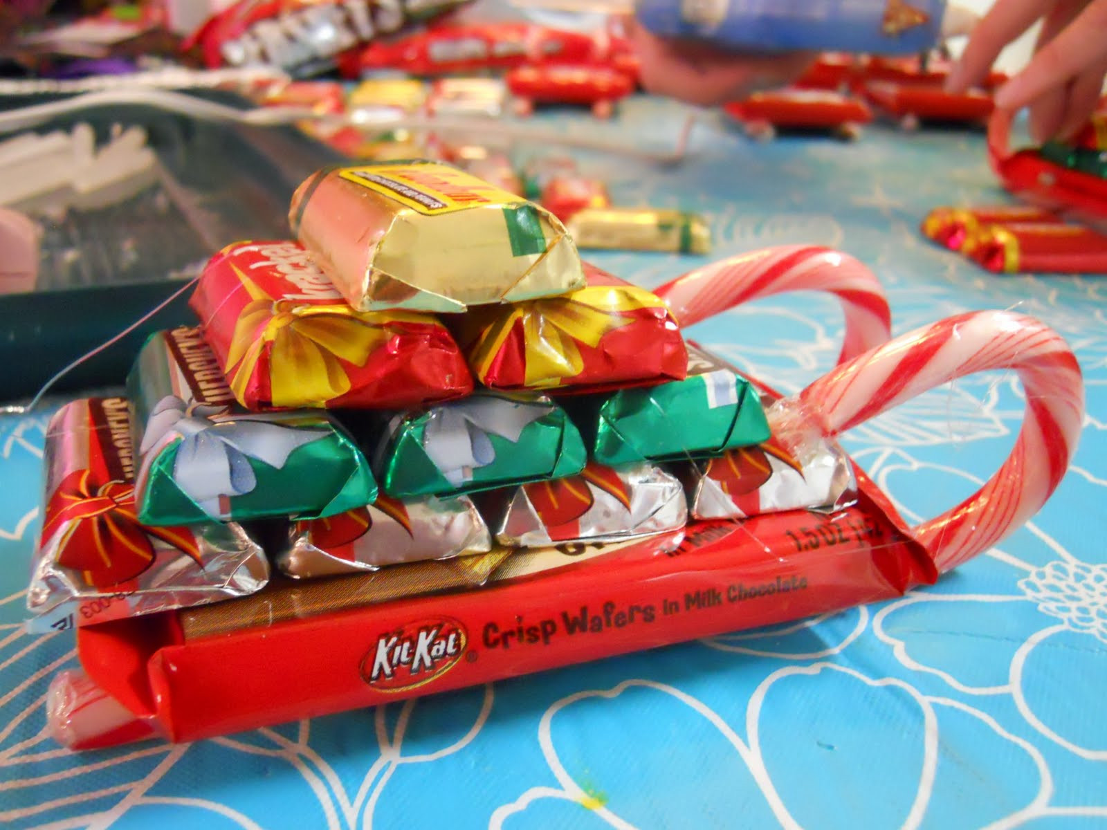 Christmas Candy Sleds
 ellyn s place candy sleighs