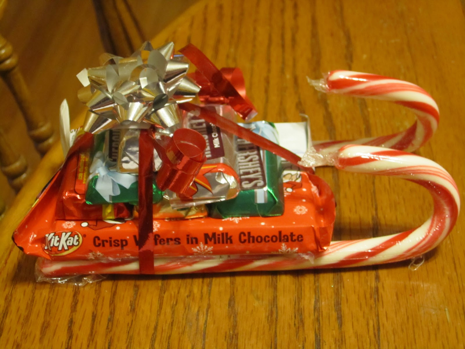 Christmas Candy Sleigh
 Creative Me Candy sleighs