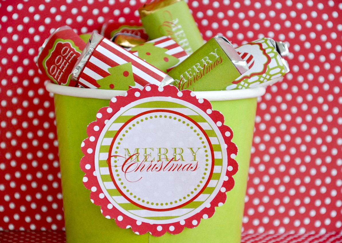 Christmas Candy Wrappers
 Traditional Christmas PRINTABLE Party Candy Bar Wrappers