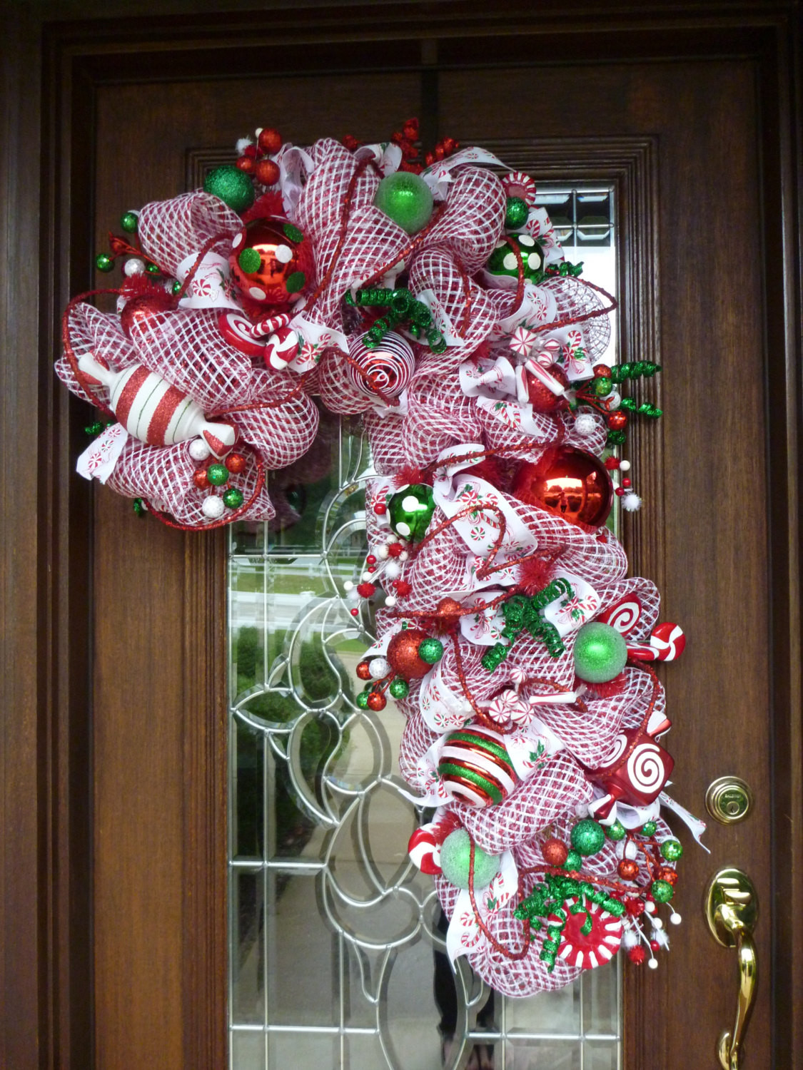 Christmas Candy Wreath
 Deco Mesh CANDY CANE CHRISTMAS Wreath
