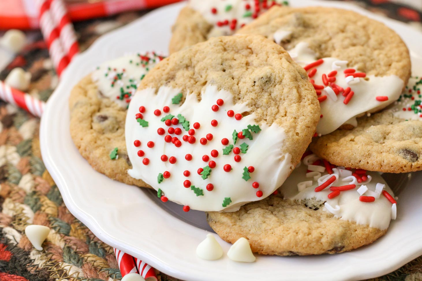 Christmas Chocolate Cookies
 Christmas Chocolate Chip Cookies Beyond Easy To Make