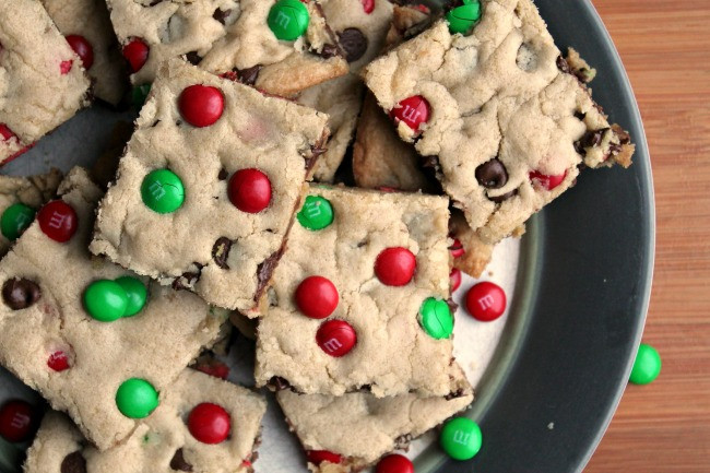 Christmas Cookies And Bars
 M&M Christmas Cookie Bars Foody Schmoody Blog