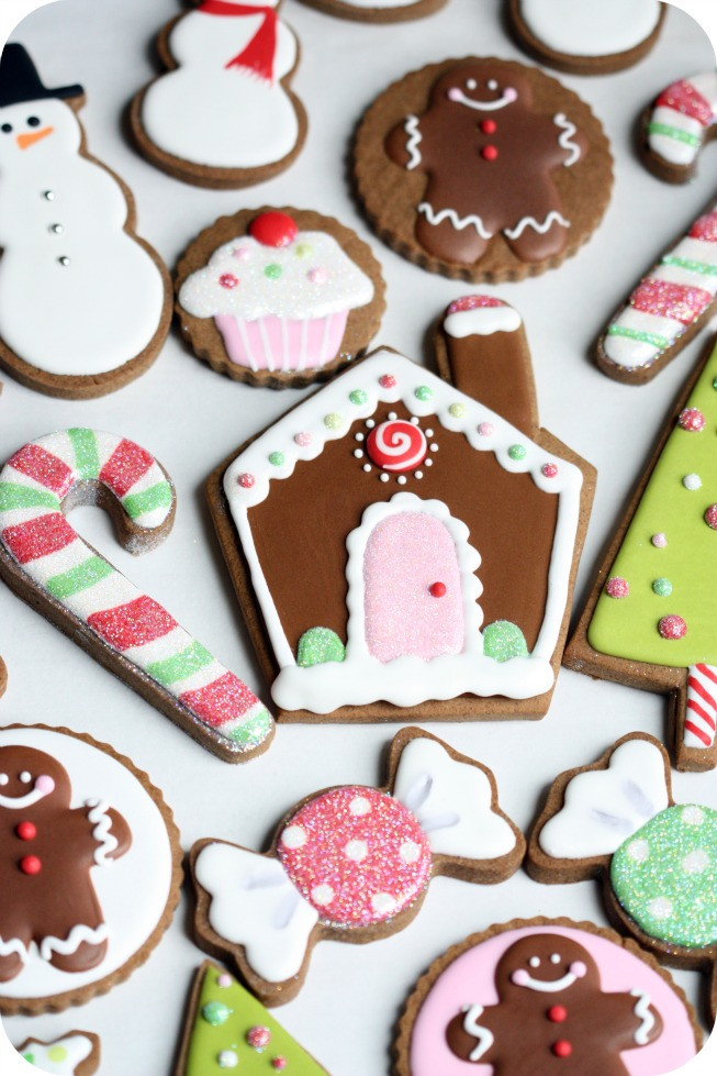 Christmas Cookies Decorating
 Staying Organized While Decorating Cookies – 10 Tips