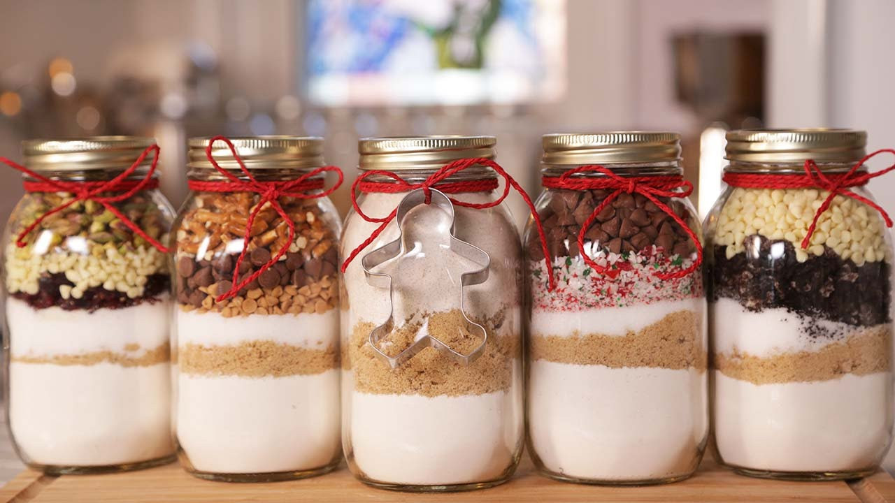 Christmas Cookies In A Jar
 5 Cookie In A Jar Recipes