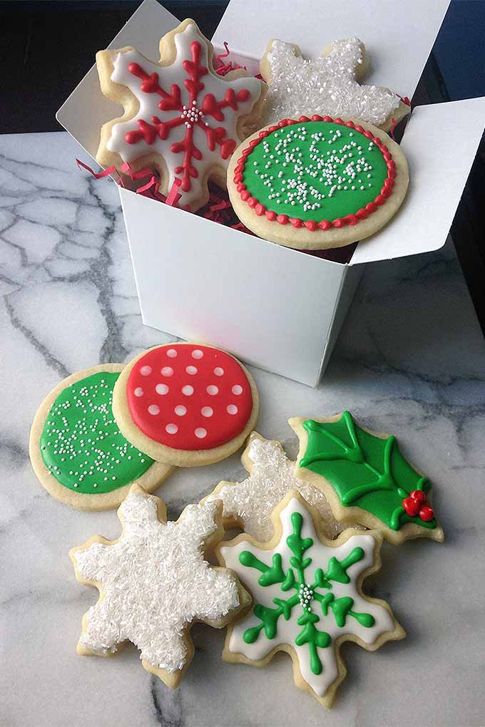 Christmas Cookies Royal Icing
 The Ultimate Guide to Royal Icing for Decorating Holiday