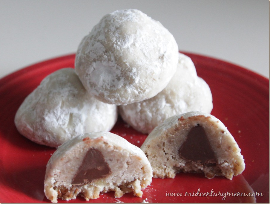 Christmas Cookies With Hershey Kisses
 Chocolate Filled Snowballs – The 10 Days of Vintage