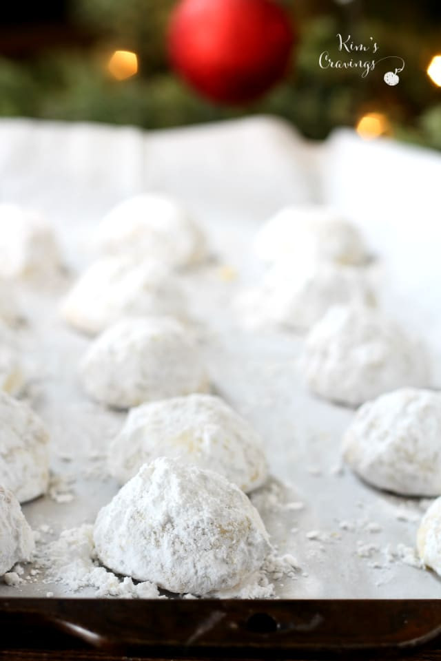 Christmas Cookies With Powdered Sugar
 Almond Snowball Cookies Kim s Cravings