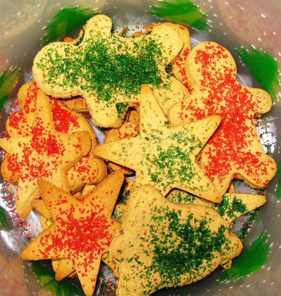 Christmas Cookies With Sprinkles
 Christmas Cookies with Cinnamon Sugar Sprinkles Vegan