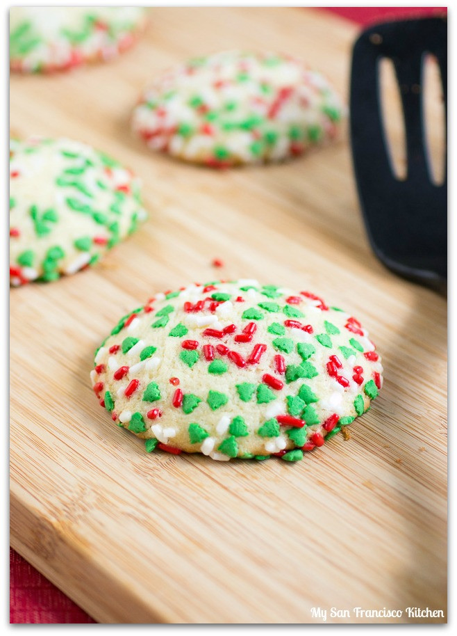 Christmas Cookies With Sprinkles
 Christmas Sprinkle Cookies