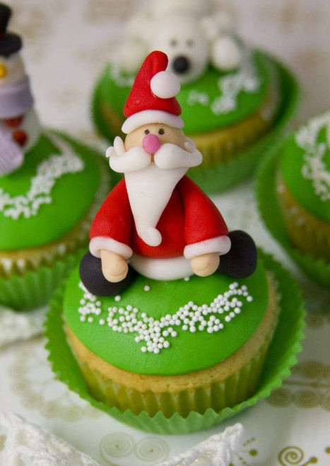 Christmas Cupcakes Pinterest
 Christmas Cupcake Ideas from Pinterest Cathy