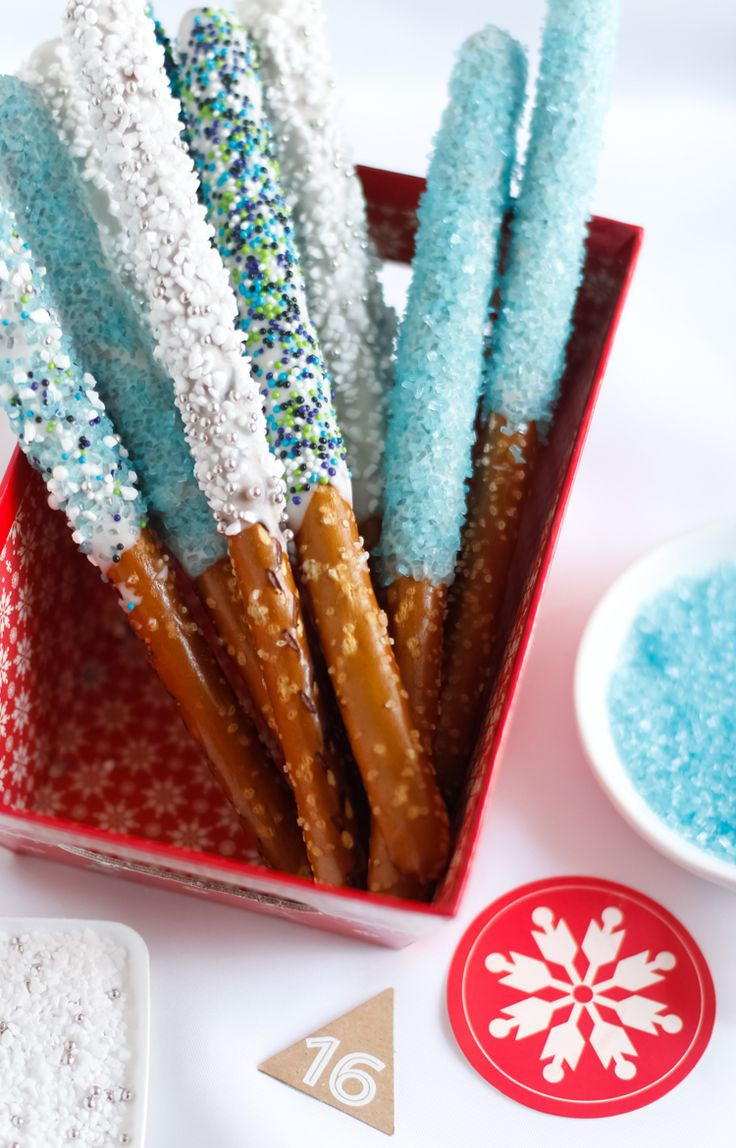 Christmas Dipped Pretzels
 Best 25 Dipped pretzel sticks ideas on Pinterest