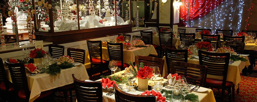 Christmas Eve Dinner Restaurants
 New Year s Eve Dinner Disney dining plan