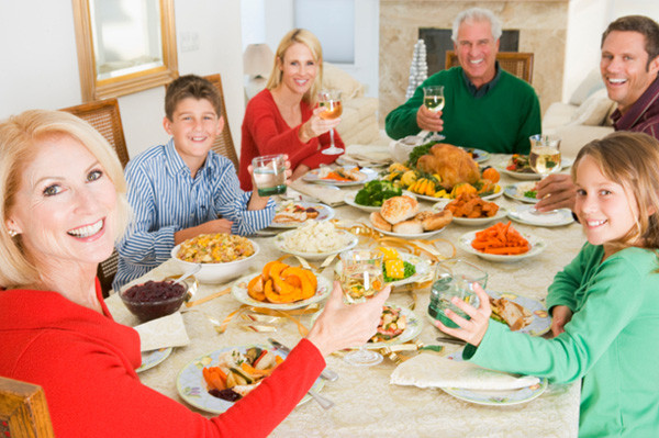 Christmas Family Dinners
 10 Things you should do before holiday houseguests arrive
