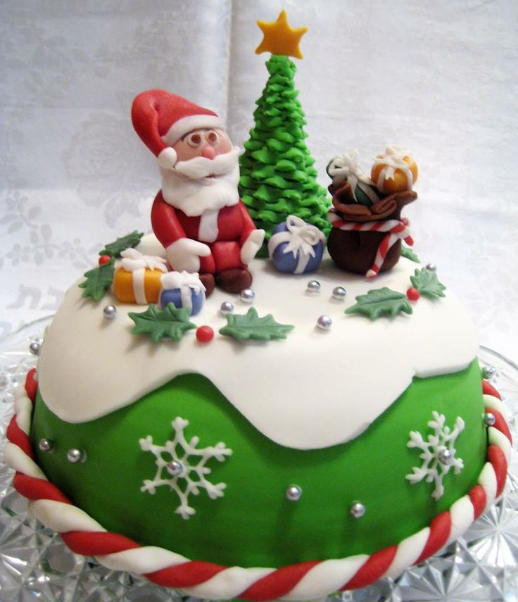 Christmas Holiday Cakes
 1890 best images about Christmas Cakes on Pinterest