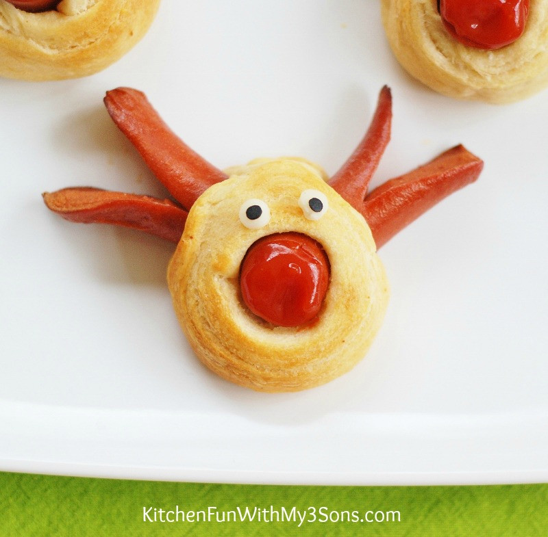 Christmas Hot Dogs
 Rudolph the Red Nose Reindeer Hot Dogs for Christmas
