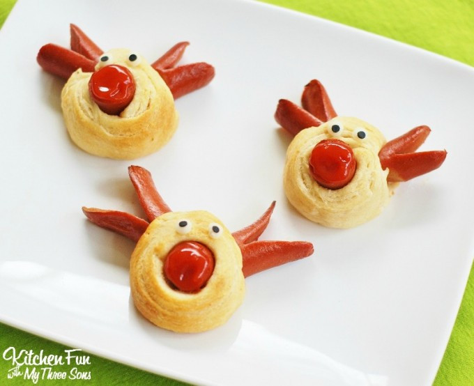 Christmas Hot Dogs
 Rudolph the Red Nose Reindeer Hot Dogs for Christmas