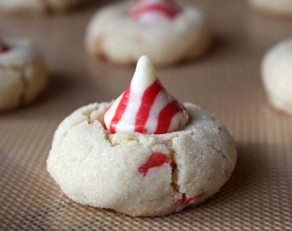 Christmas Kiss Cookies
 Favorite Christmas Recipes