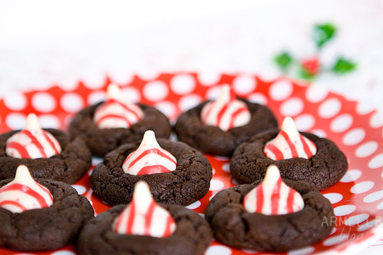 Christmas Kiss Cookies
 Armelle Blog chocolate cookies with candy cane kisses
