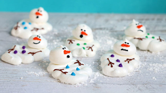 Christmas Meringue Cookies
 Melted Snowmen Meringue Cookies recipe from Tablespoon
