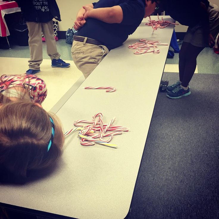 Christmas Minute To Win It Games Candy Cane
 17 Best images about candy carnival on Pinterest