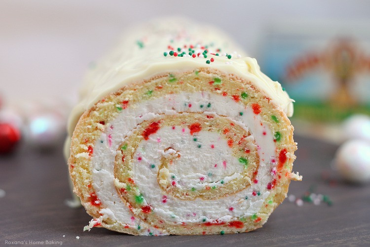 Christmas Roll Cakes
 Christmas vanilla roll cake recipe