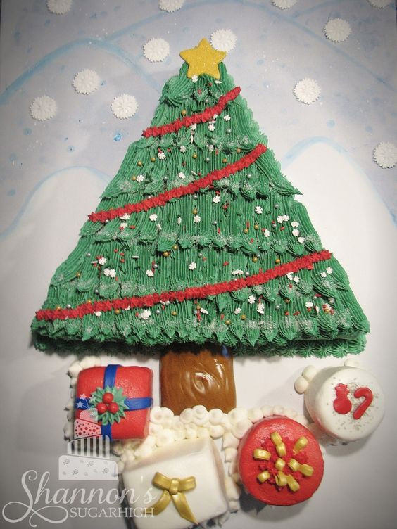 Christmas Sheet Cakes
 Christmas tree chocolate sheet cake iced in vanilla