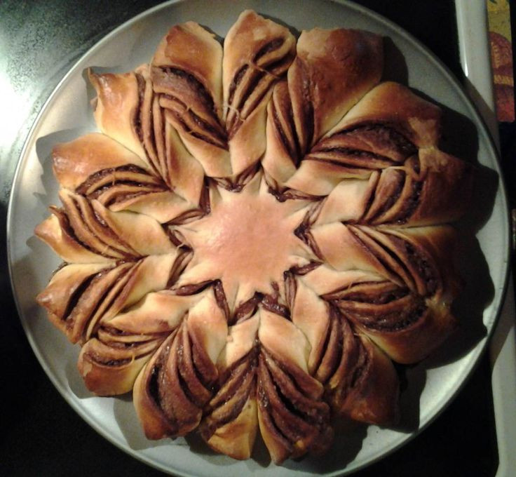 Christmas Star Twisted Bread
 Best 25 Braided nutella bread ideas on Pinterest