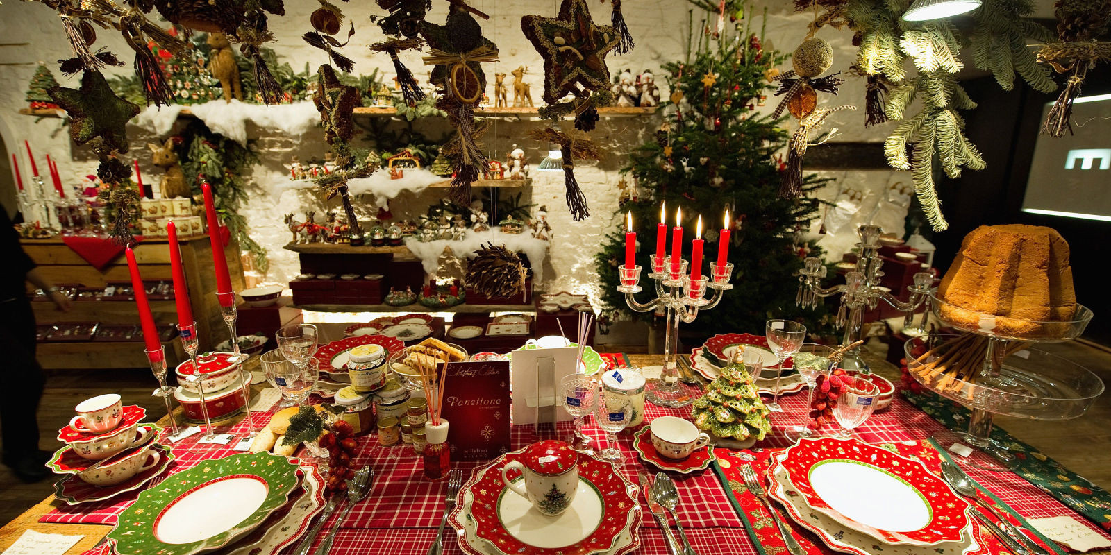Christmas Theme Dinners
 10 Christmas Table Settings 2016 Decoration Ideas for