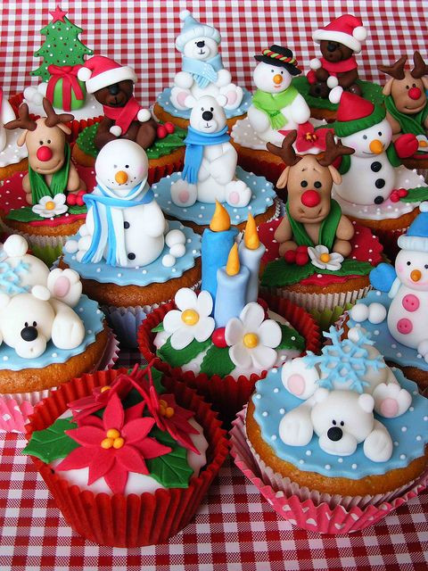 Christmas Themed Cupcakes
 25 Christmas Cupcakes Ideas – Frikkin Awesome