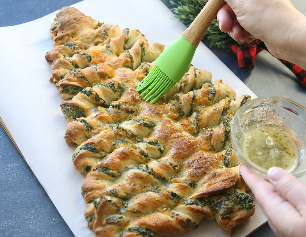 Christmas Tree Appetizers Recipes
 Christmas tree spinach dip breadsticks It s Always Autumn