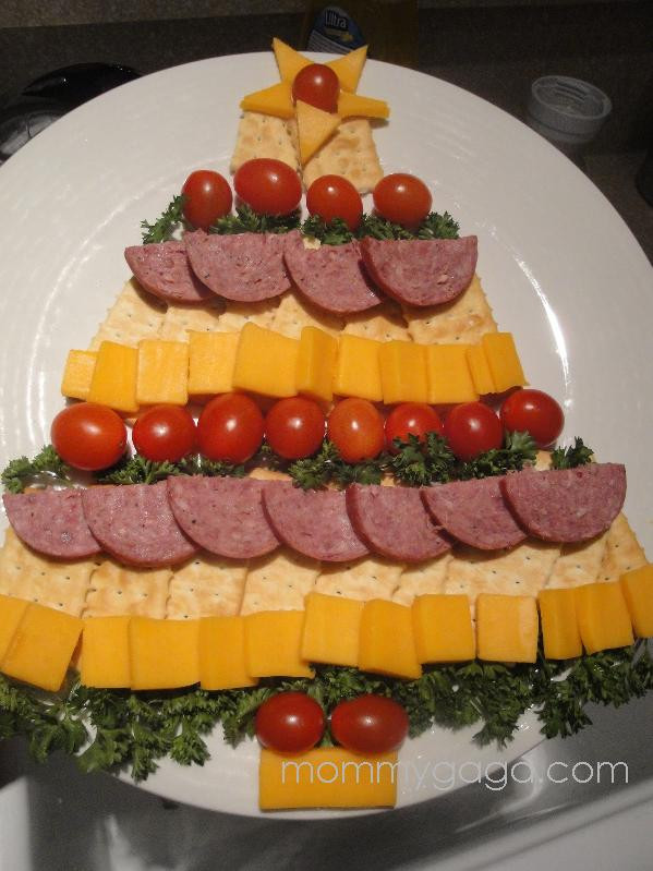 Christmas Tree Appetizers Recipes
 Antipasta Skewers These look so good and fresh Yummm