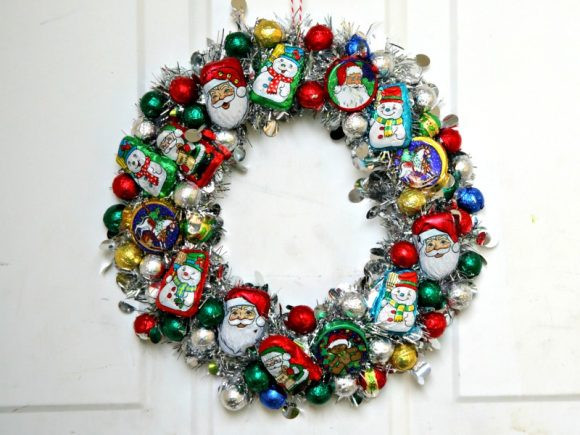 Christmas Wreath Candy
 Make a Christmas Candy Wreath Dollar Store Crafts
