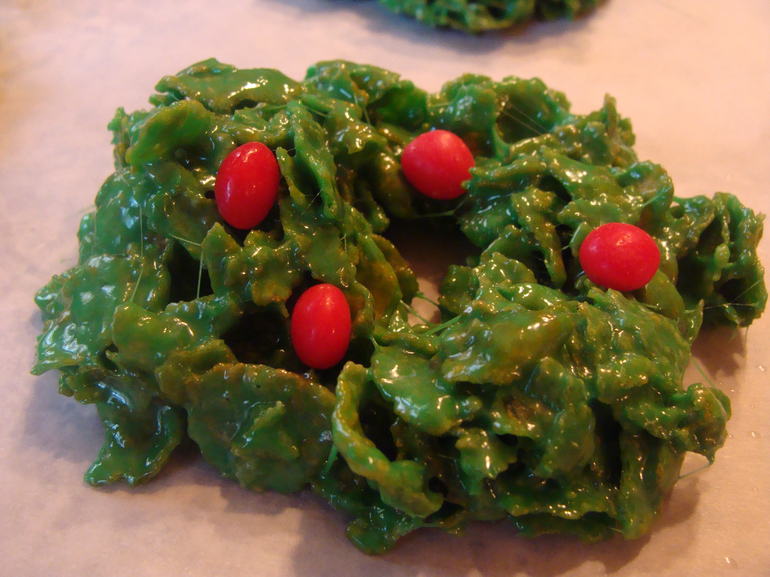 Christmas Wreath Cookies With Corn Flakes
 December 2010 Whitney Christensen