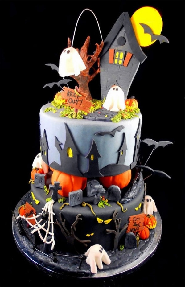 Cool Halloween Cakes
 Non scary Halloween cake decorations – fun cakes for kids