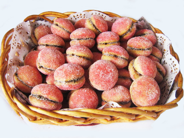 Croatian Christmas Cookies
 Peaches Biscuits With Cocoa and Rum Breskvice Better