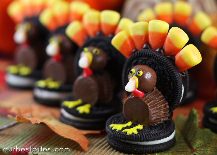 Cute Easy Thanksgiving Desserts
 Easy Thanksgiving Oreo Turkey Dessert