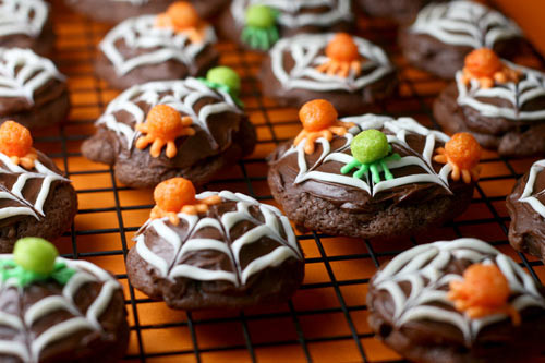 Cute Halloween Cookies
 10 Tempting Halloween Treats Classy Clutter