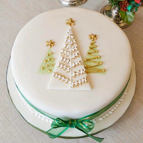 Decorated Christmas Cakes
 Christmas Cake Decorating Mums Make Lists