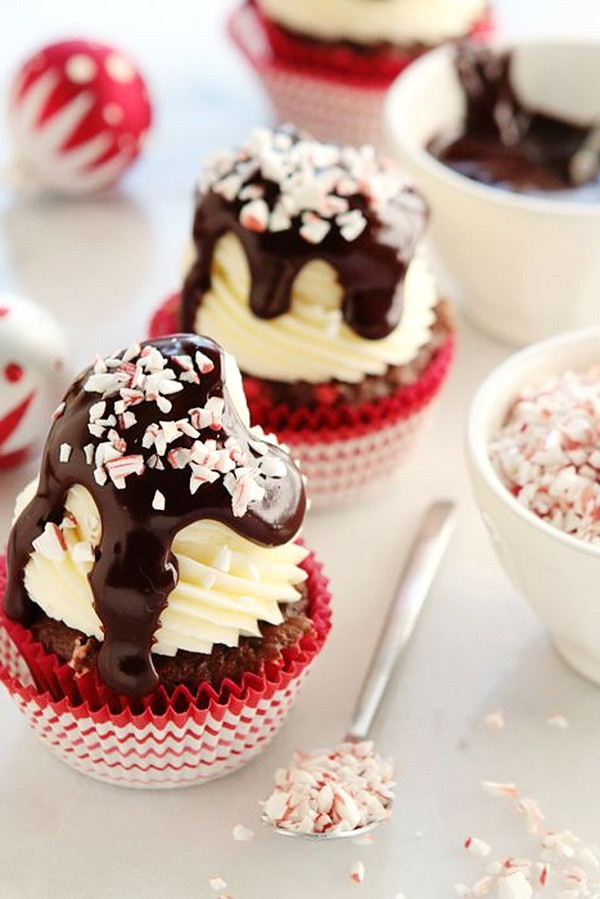 Desserts For Christmas Dinner
 Peppermint Chocolate Cupcake – Christmas Party Dinner Menu
