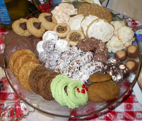 Different Kinds Of Christmas Cookies
 The Opulent Opossum Sue’s Mom’s Awesome Christmas Cookies