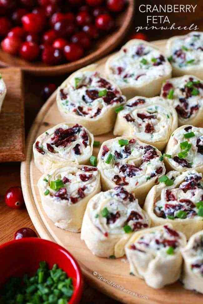 Easy Appetizers For Christmas
 Over 31 Easy Holiday Appetizers to Make for Christmas New